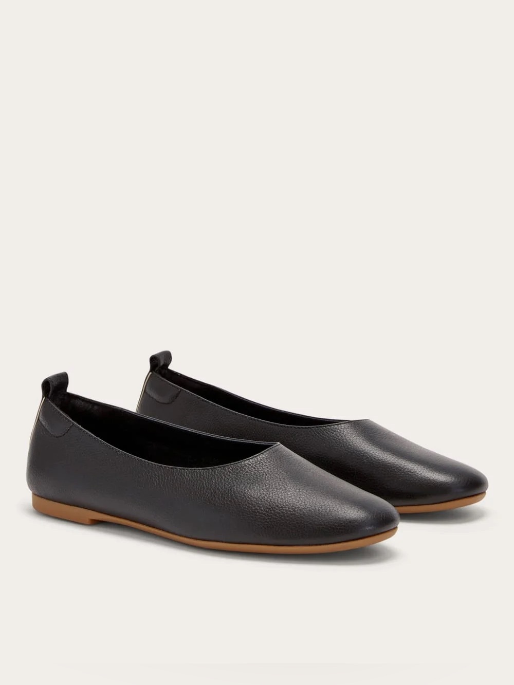Everlane made in Italy The day glove black flats